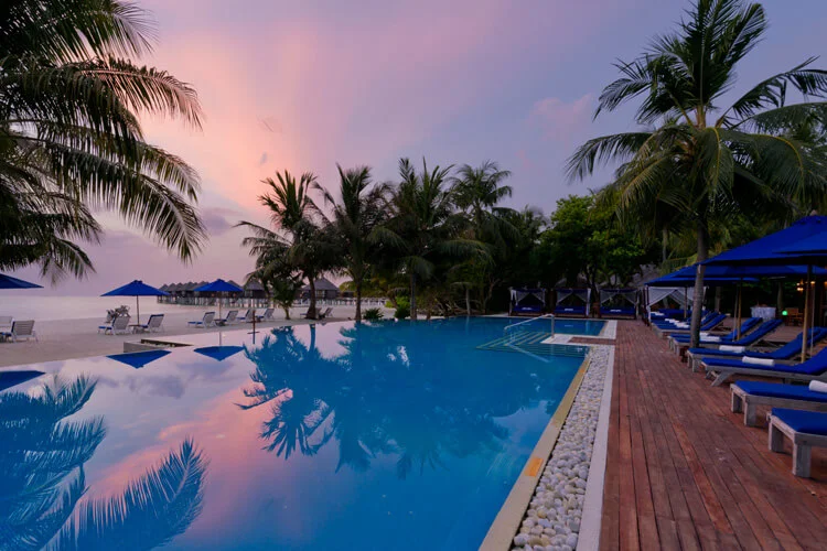 Olhuveli Beach Resort 4