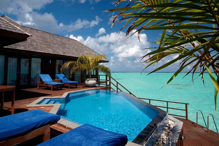 Olhuveli Beach Resort 3