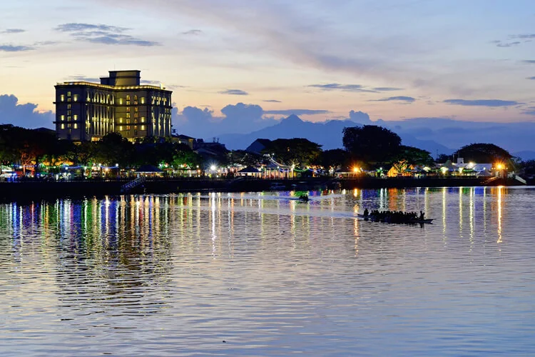 Singapore Delight 5