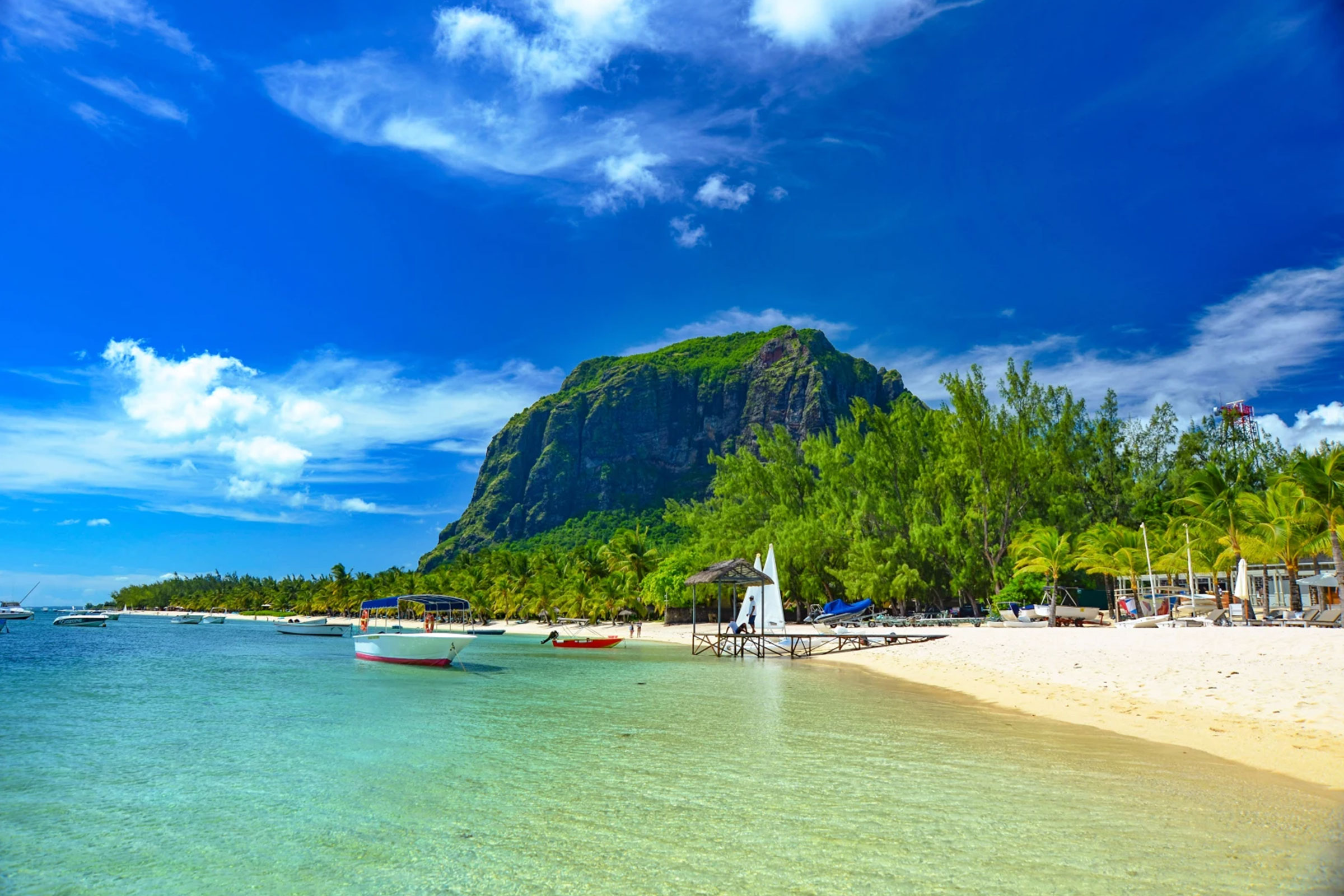 Mauritius beach holiday — plan your next adventure with Travokart